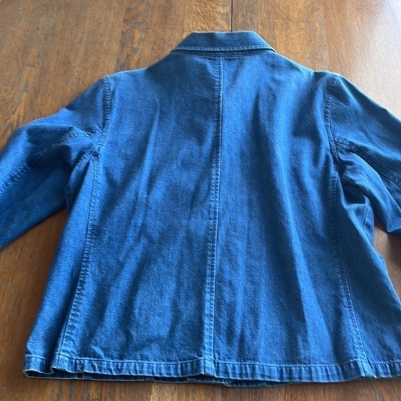 Talbots denim jacket pocket flaps on front size seam detail medium petite - Picture 14 of 16